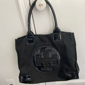 Tory Burch expandable beach bag